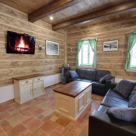 In Horni Mar Ov With Finnish Sauna *